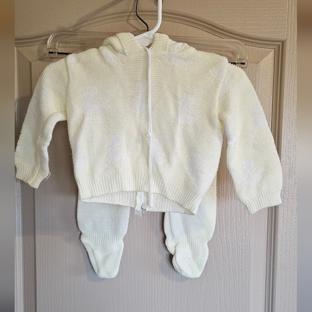 Vintage BabyCrest Knitted Duck Outfit Full Zip Sweater And Footed Pants 3-6mos